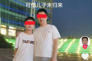 Tiền bối giới bóng đá Thượng Hải: Phạm Chí Nghị quay phim cũng là thiên tài, hy vọng con đường diễn xuất này cũng là lựa chọn chính xác